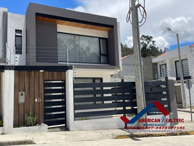#Cod. 1051 - Casa para Venta en Azogues - F